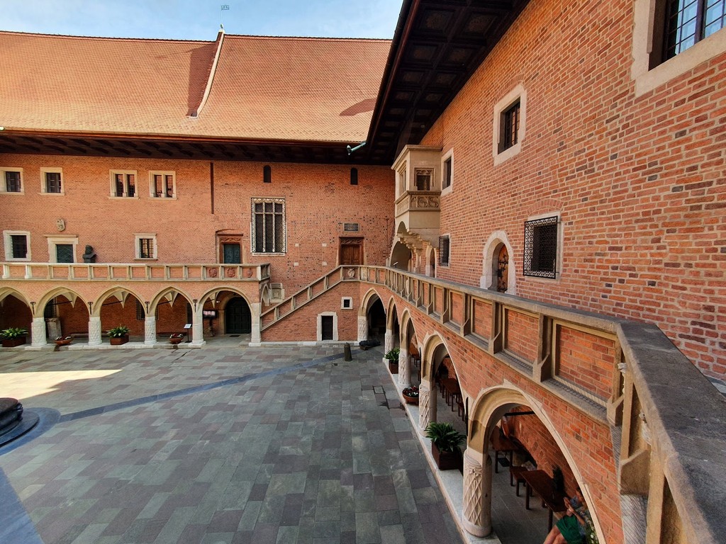 Jagiellonian University - Collegium Maius (Source: Google Maps)