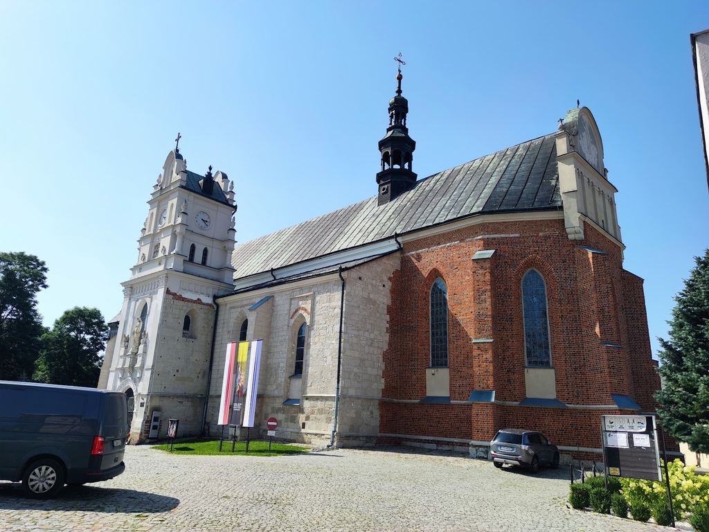 St. Nicholas Church (Source: Google Maps)