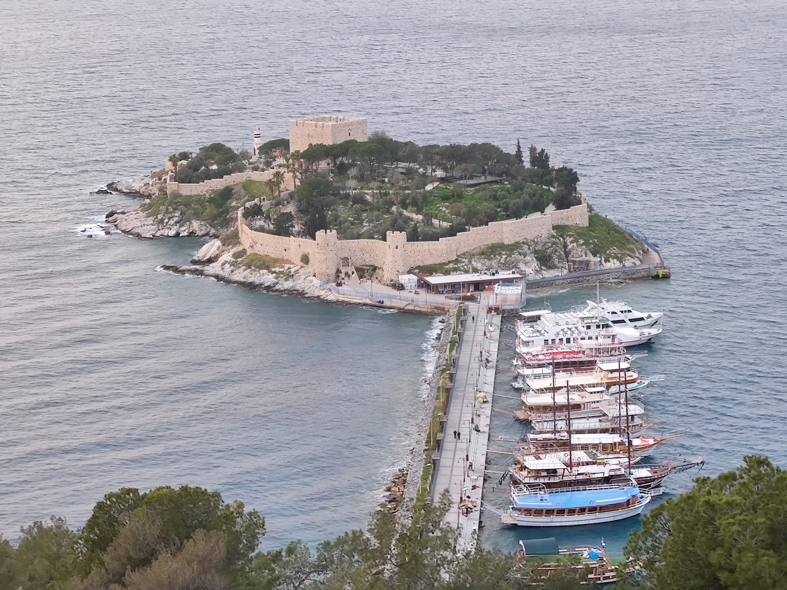 Kuşadası Castle (Pigeon Island) (Source: Google Maps)