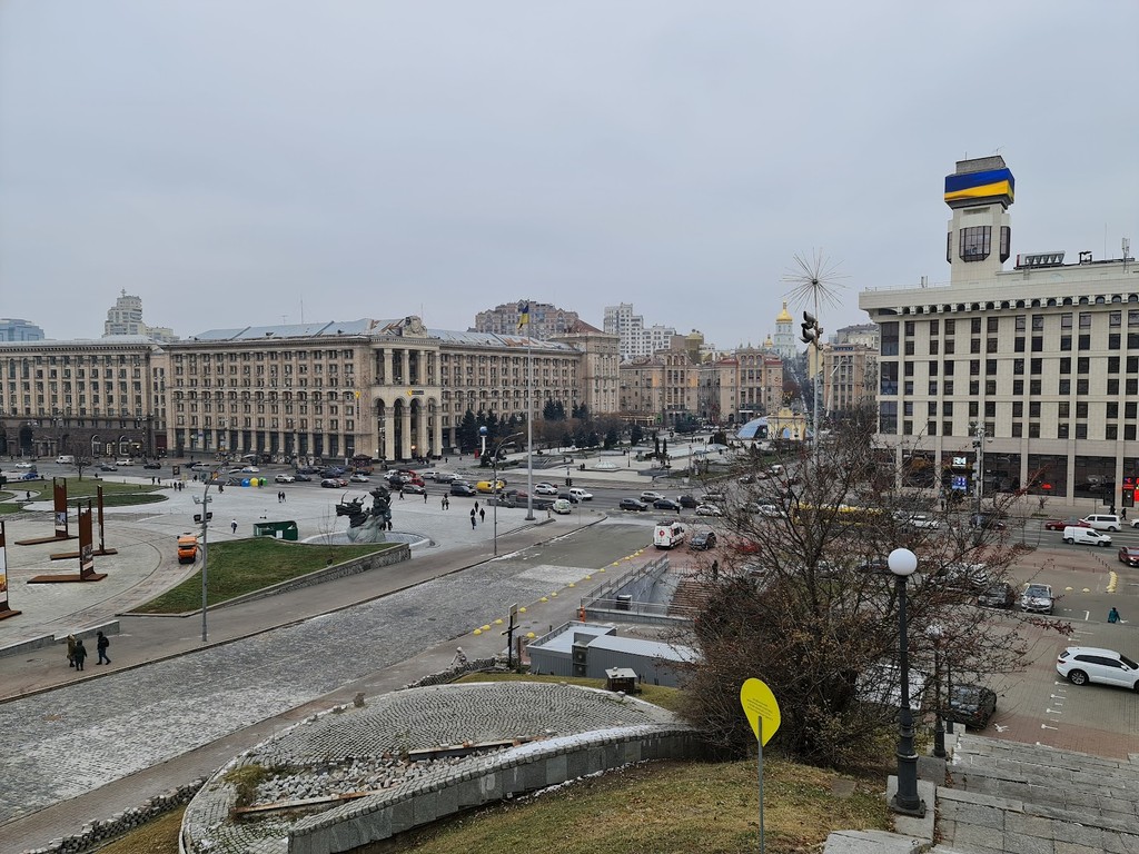 Maidan Nezalezhnosti (Independence Square) (Source: Google Maps)