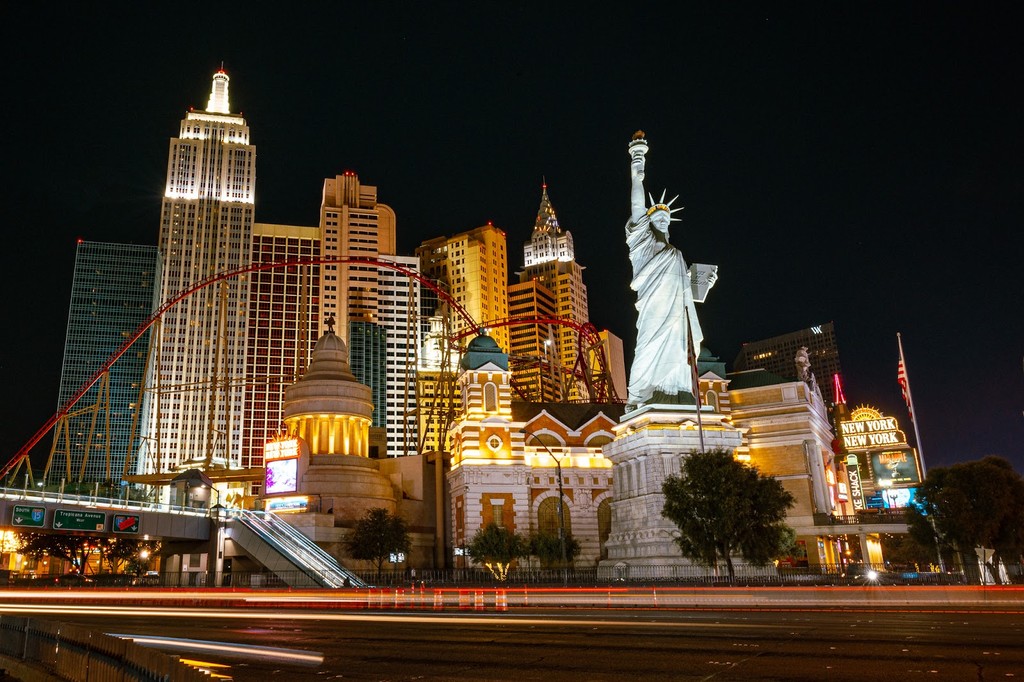 New York-New York Hotel & Casino (Source: Google Maps)