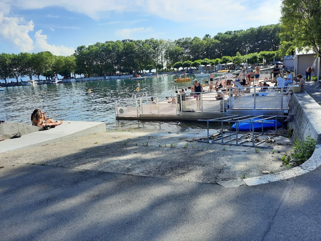 Ouchy Promenade (Source: Google Maps)
