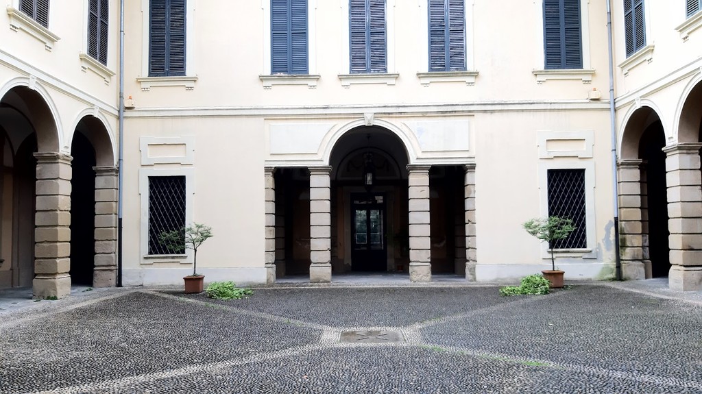 Villa Manzoni (Source: Google Maps)