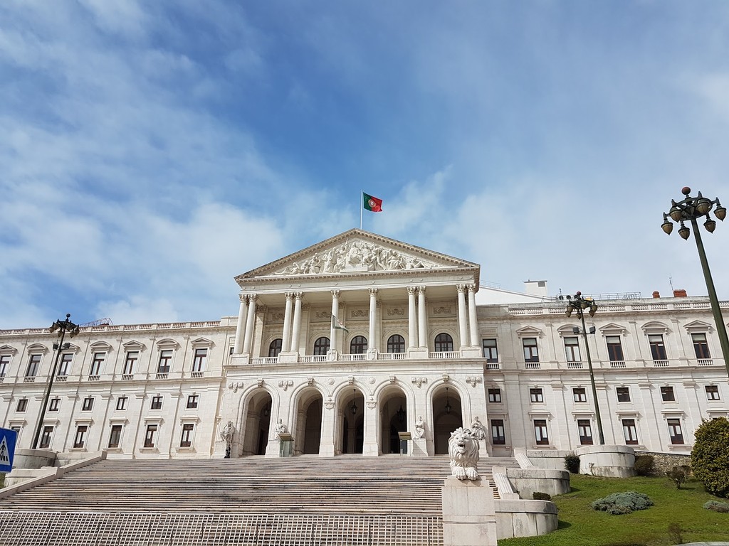 Assembleia da República (São Bento Palace) (Source: Google Maps)