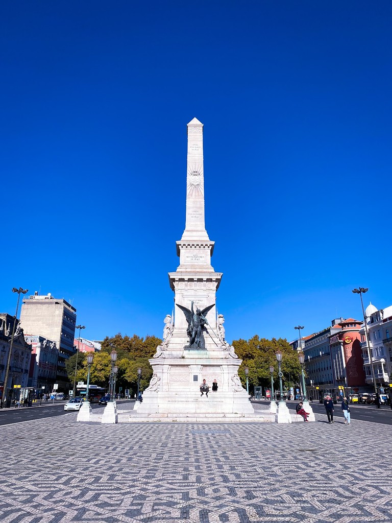 Praça dos Restauradores (Source: Google Maps)