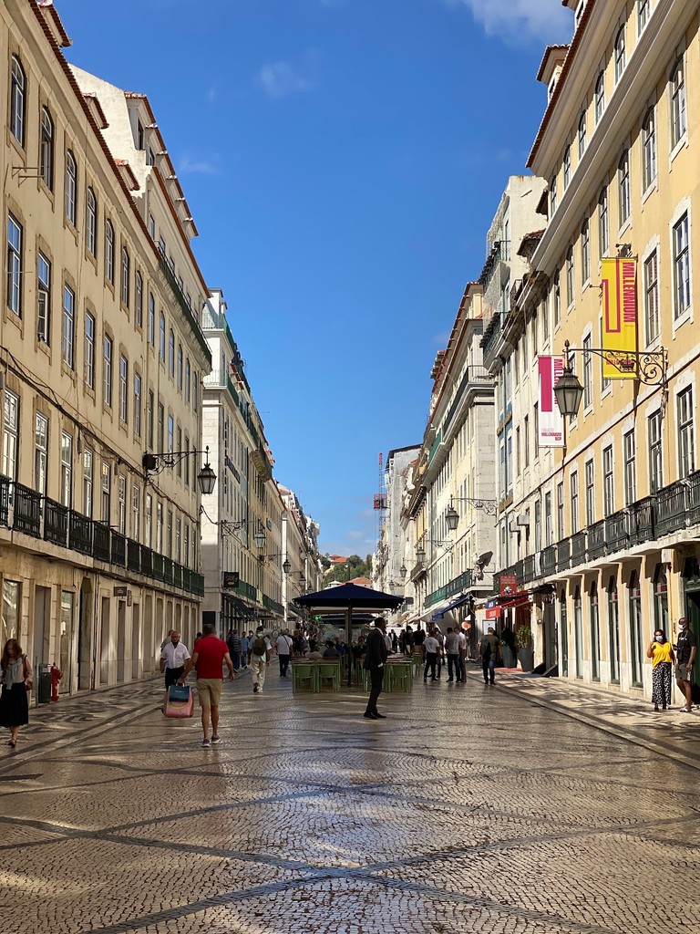 Rua Augusta (Source: Google Maps)