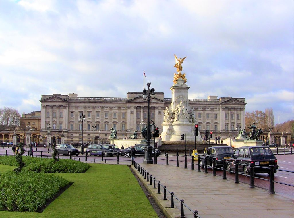 Buckingham Palace (Source: Google Maps)