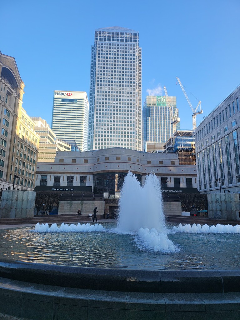 One Canada Square (Source: Google Maps)
