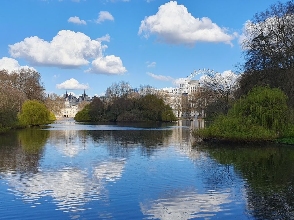 St. James's Park (Source: Google Maps)