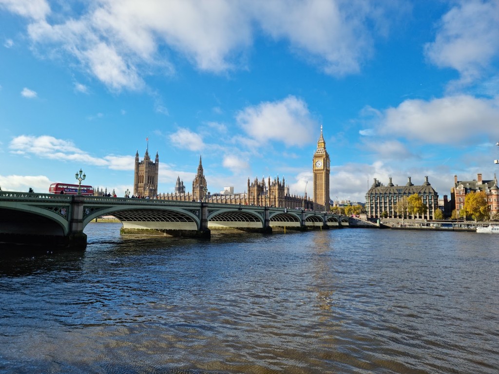 Westminster Bridge (Source: Google Maps)