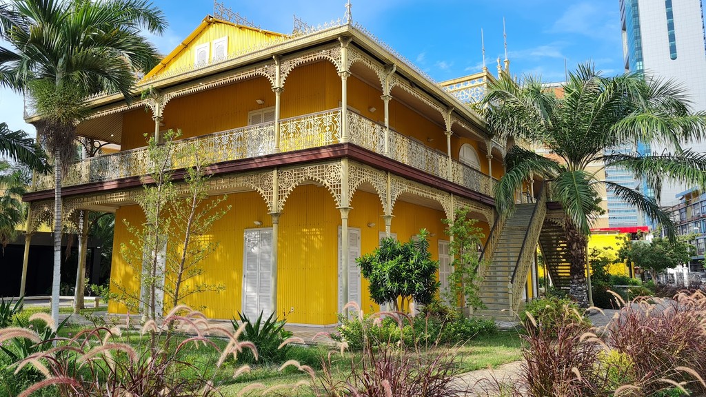 Palácio de Ferro (Source: Google Maps)