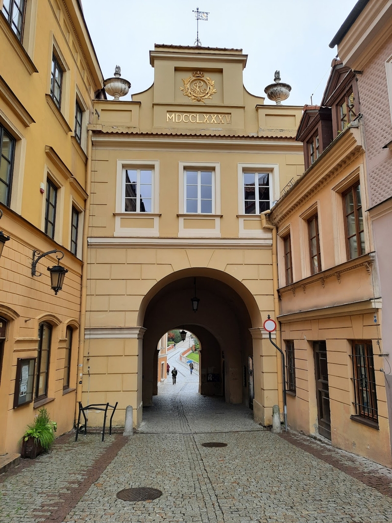 Grodzka Gate (Source: Google Maps)