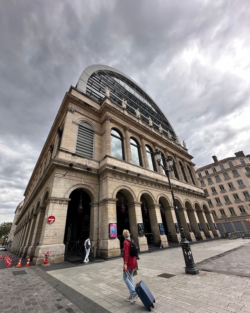 Opéra Nouvel (Source: Google Maps)