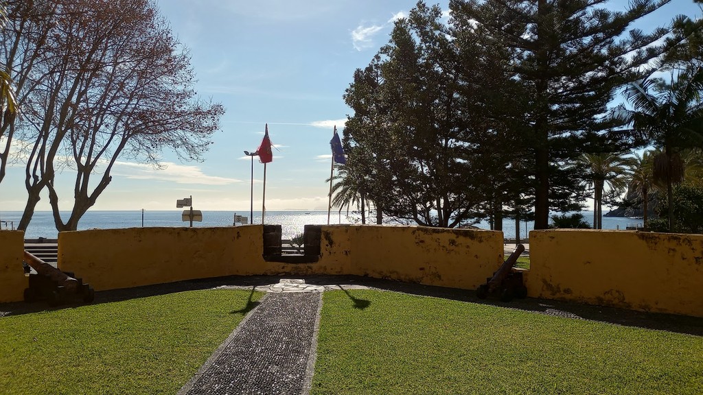 Forte de Nossa Senhora do Amparo (Source: Google Maps)