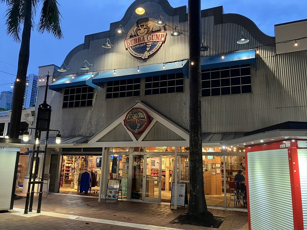 Bayside Marketplace (Source: Google Maps)