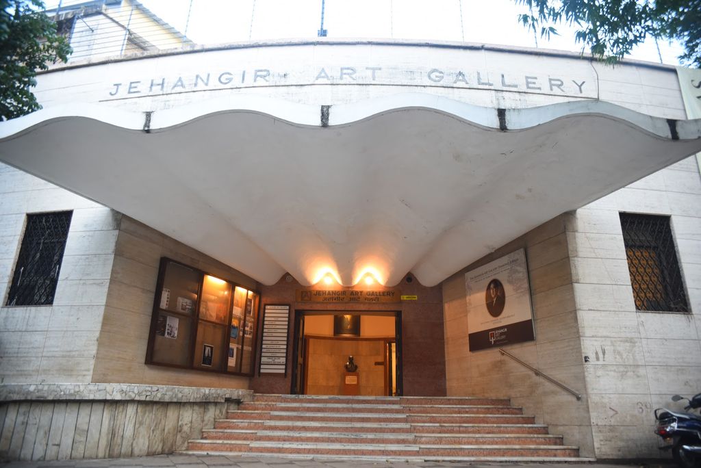 Jehangir Art Gallery (Source: Google Maps)