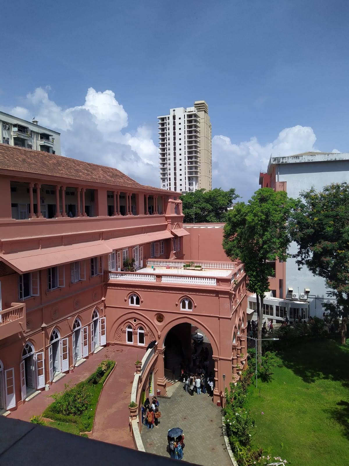 Sophia College for Women (Source: Google Maps)