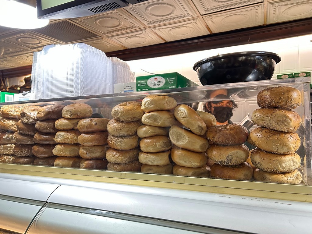 Ess-a-Bagel (Source: Google Maps)