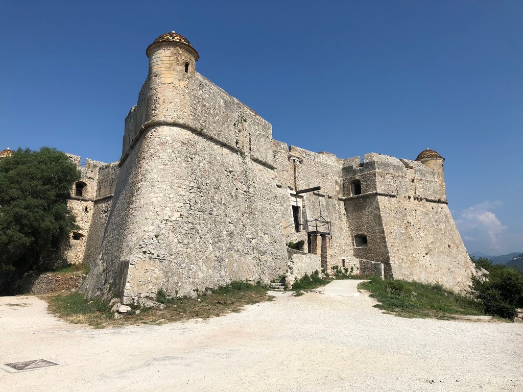 Fort du Mont Alban (Source: Google Maps)