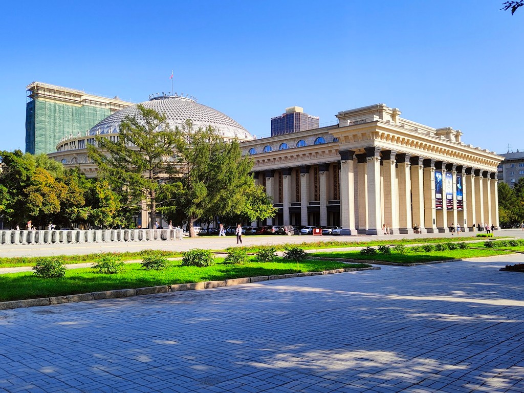 Novosibirsk State Academic Opera and Ballet Theatre (Source: Google Maps)