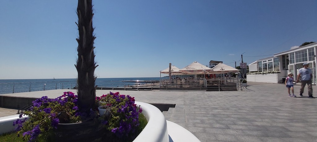Lanzheron Beach (Source: Google Maps)