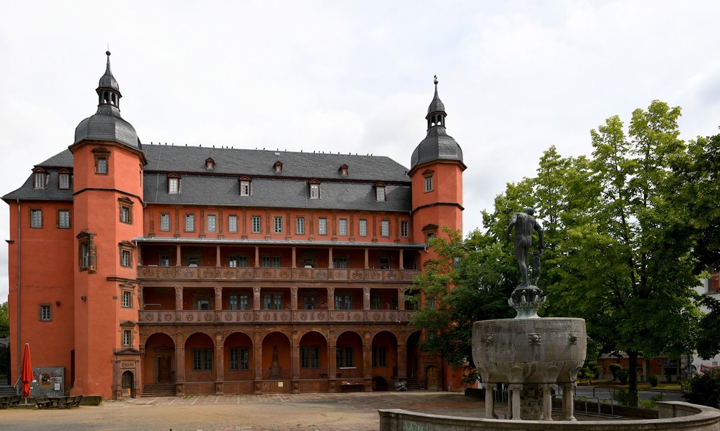 Isenburger Schloss (Source: Google Maps)