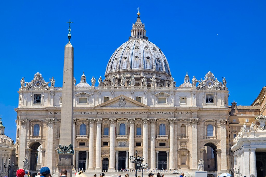 St. Peter's Cathedral (Source: Google Maps)