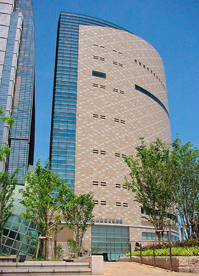 Osaka Museum of History (Source: Google Maps)