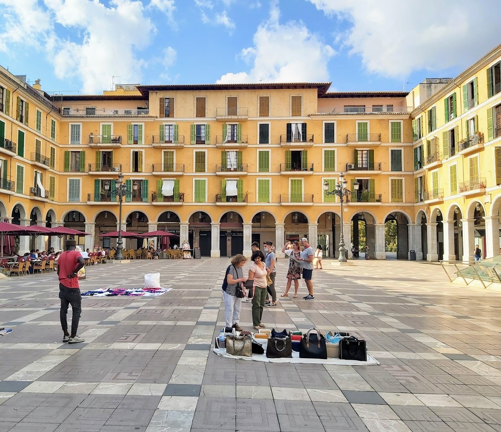 Plaça Major (Source: Google Maps)