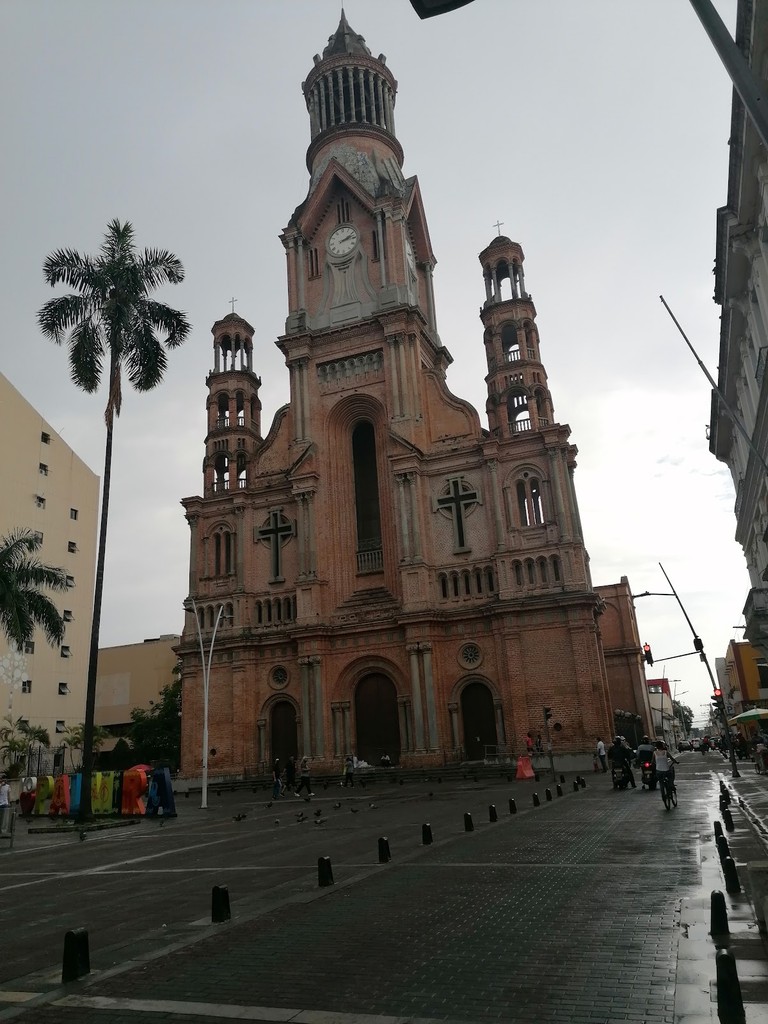 Plaza de Bolívar (Source: Google Maps)