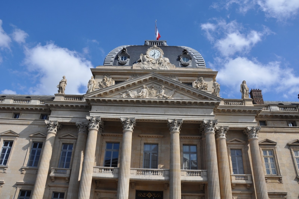 École Militaire (Source: Google Maps)