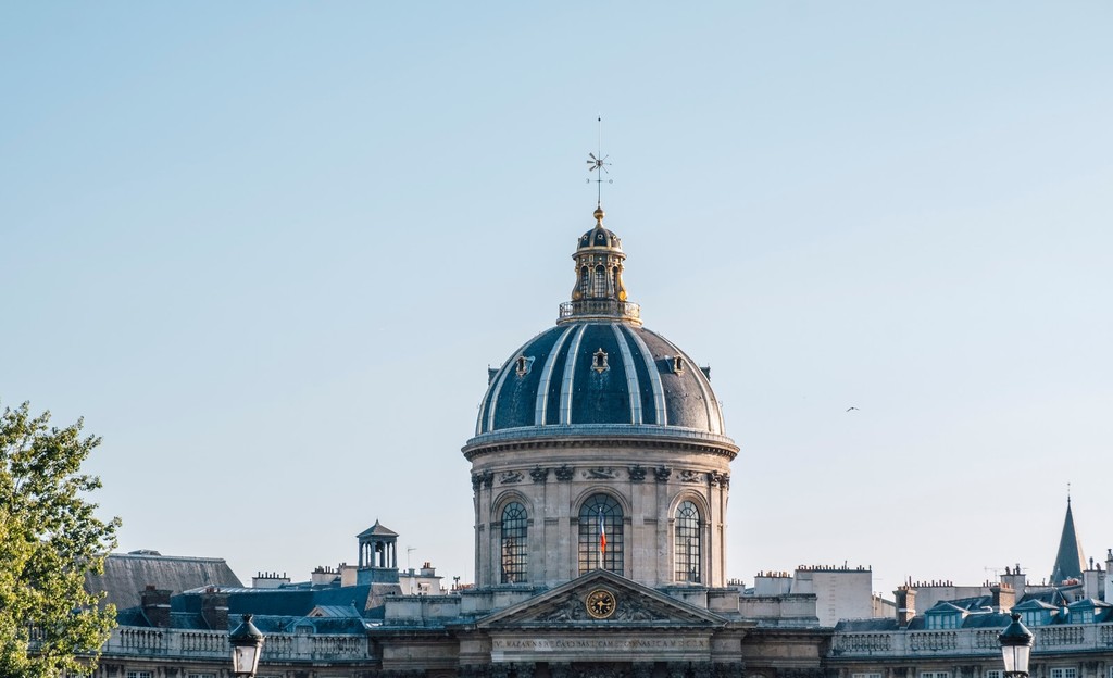 Institut de France (Source: Google Maps)