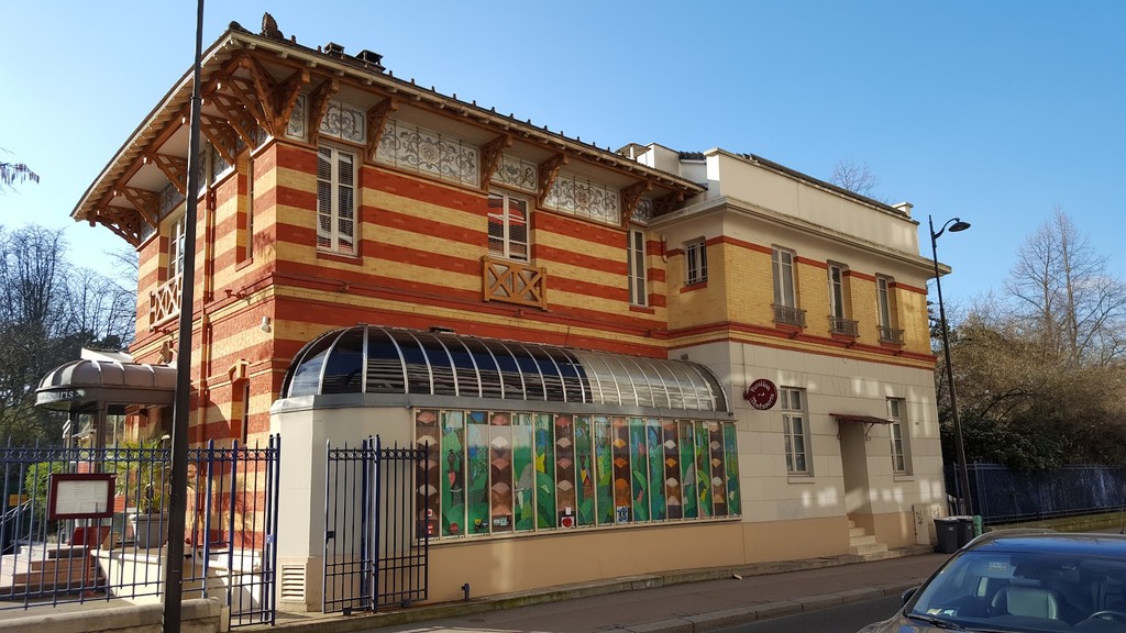 Le Pavillon Montsouris (Source: Google Maps)