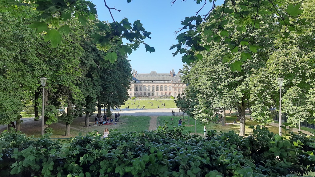 Parc de la Cité Universitaire (Source: Google Maps)