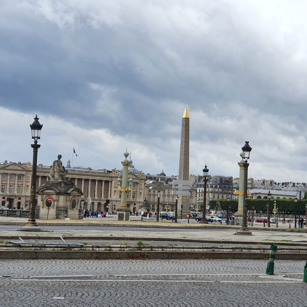 Place de la Concorde (Source: Google Maps)