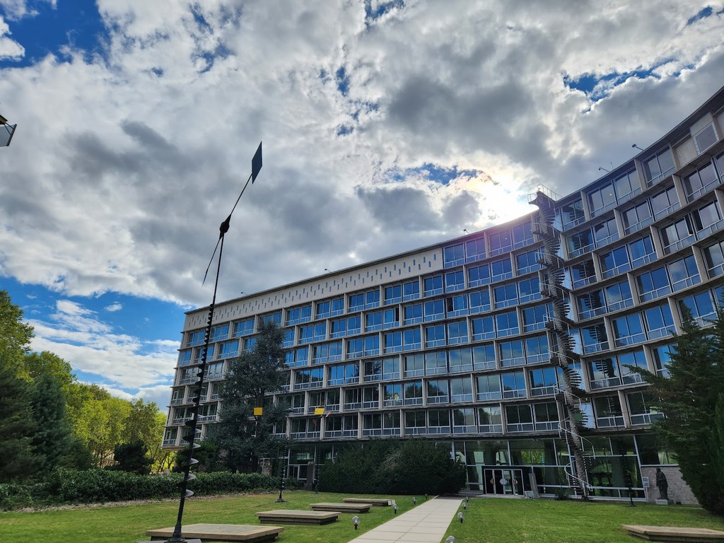 UNESCO Headquarters (Source: Google Maps)