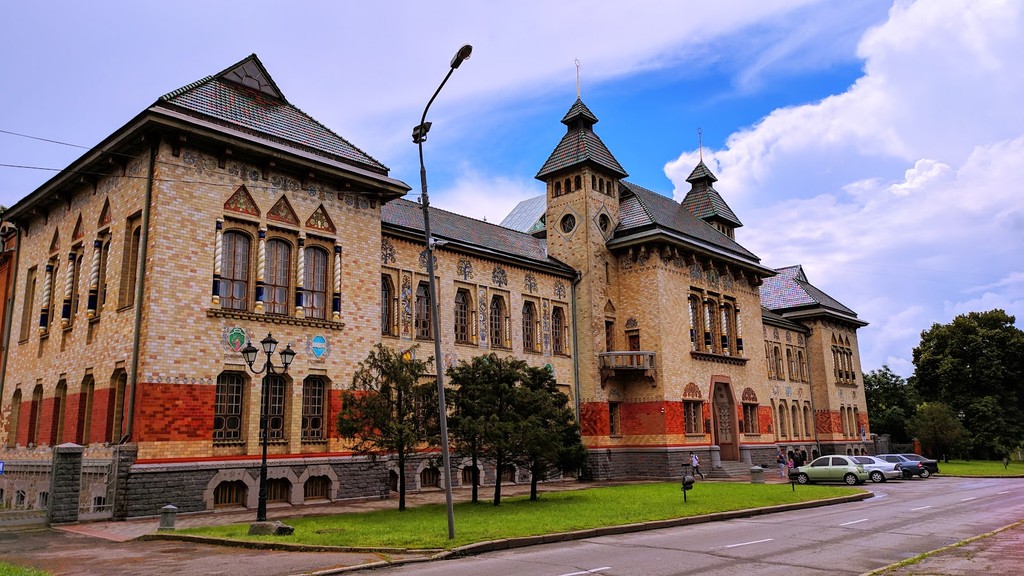 Poltava Regional Museum (Source: Google Maps)