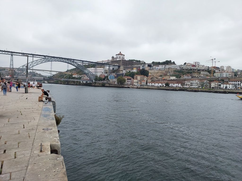 Cais da Estiva (Source: Google Maps)