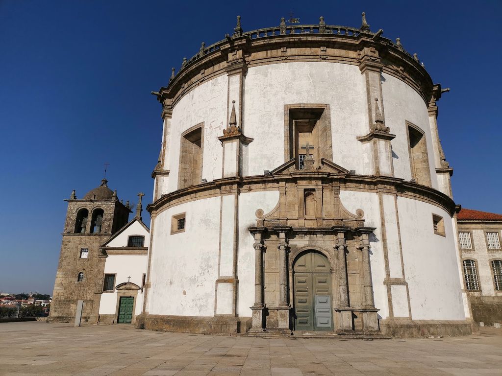 Mosteiro da Serra do Pilar (Source: Google Maps)