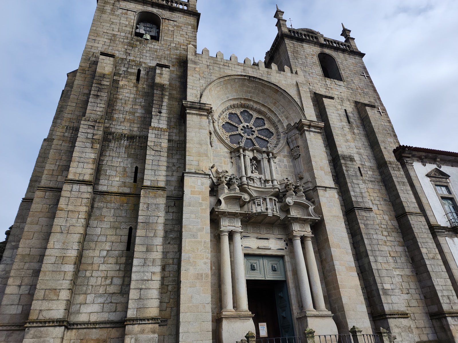 Porto Cathedral (Sé do Porto) (Source: Google Maps)