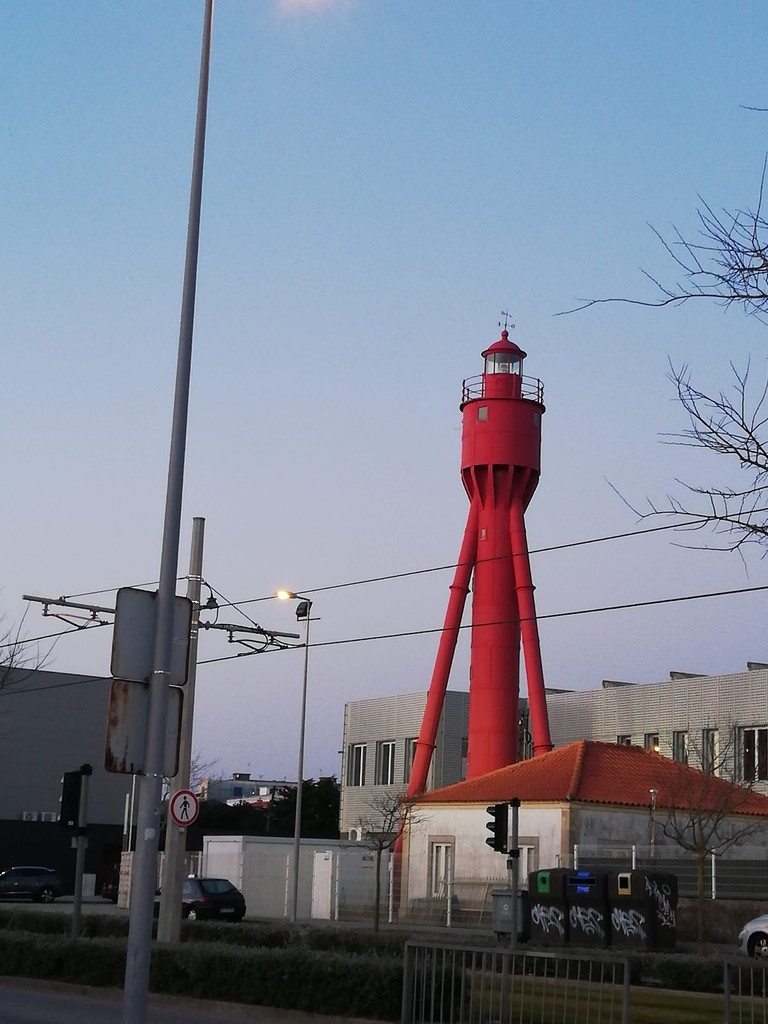 Farol de Regufe (Source: Google Maps)