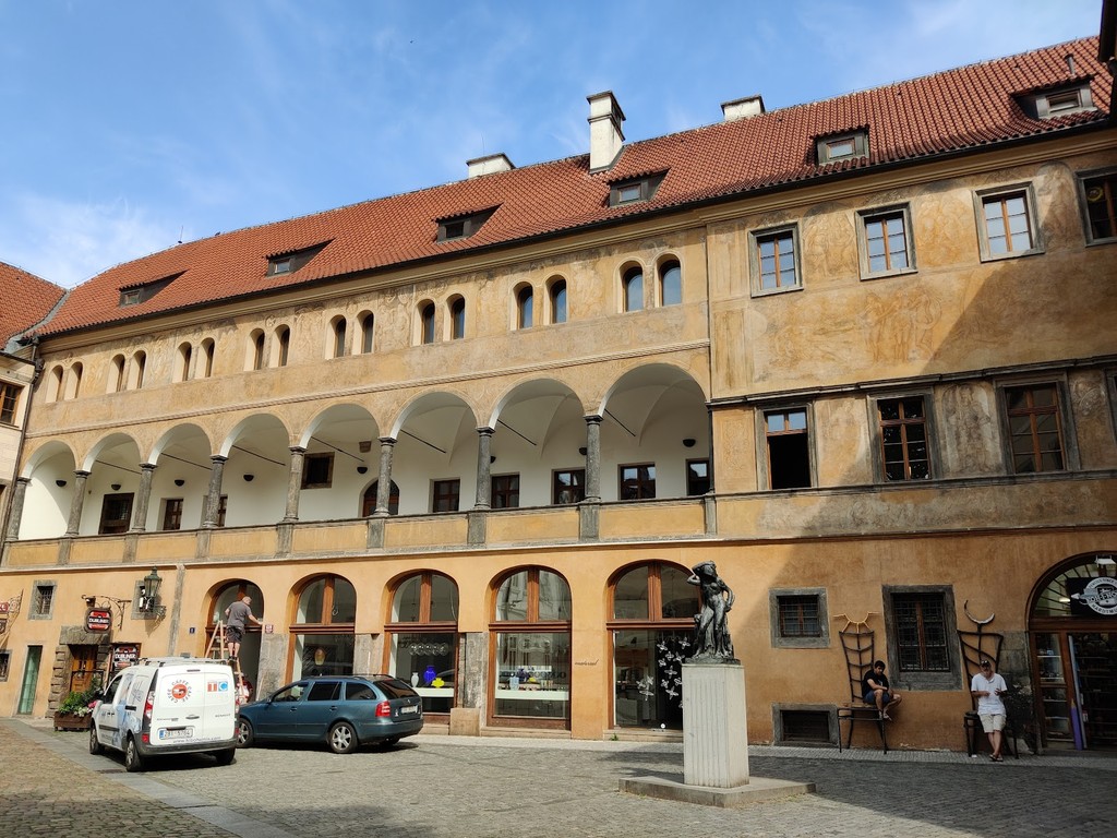 Tyn Courtyard Bar (Týnský dvůr) (Source: Google Maps)