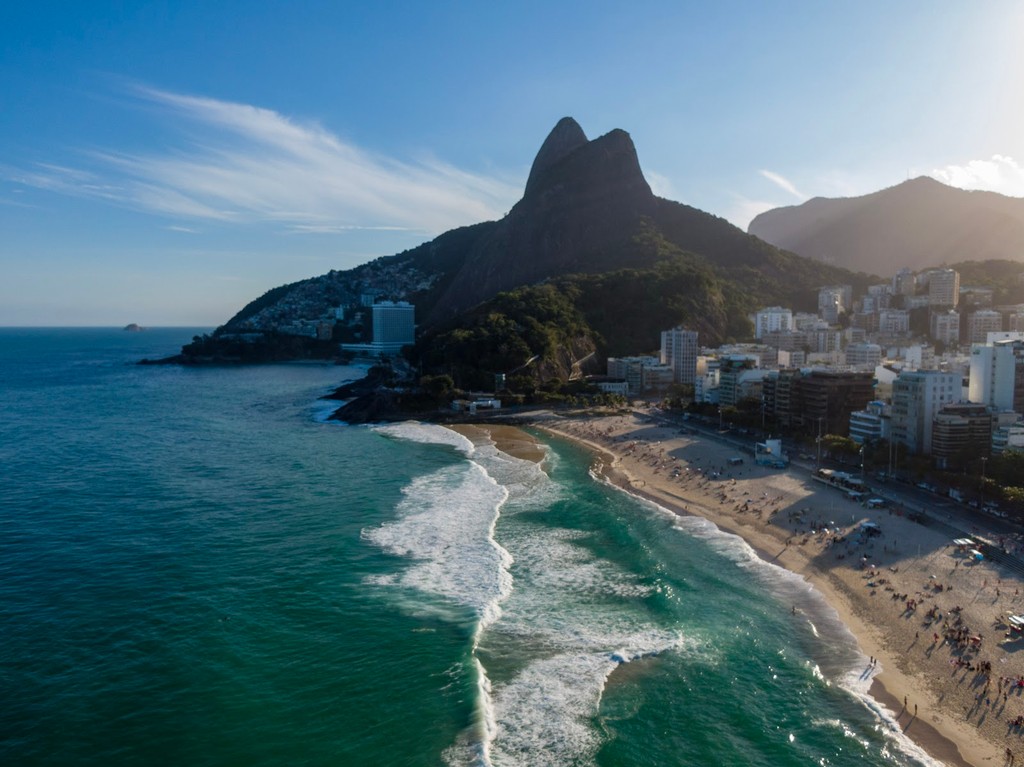 Leblon Beach (Source: Google Maps)