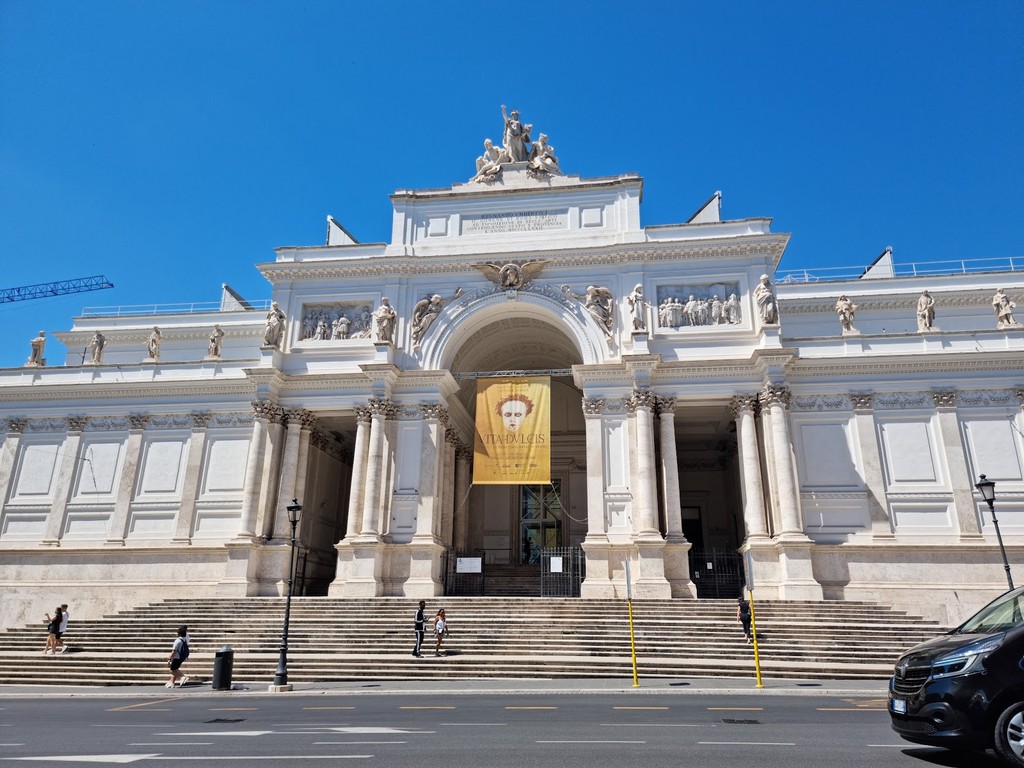Palazzo delle Esposizioni (Source: Google Maps)