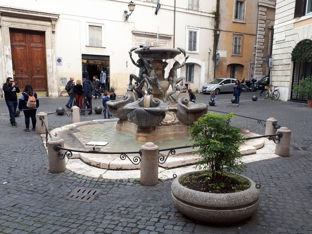 Piazza Mattei (Source: Google Maps)