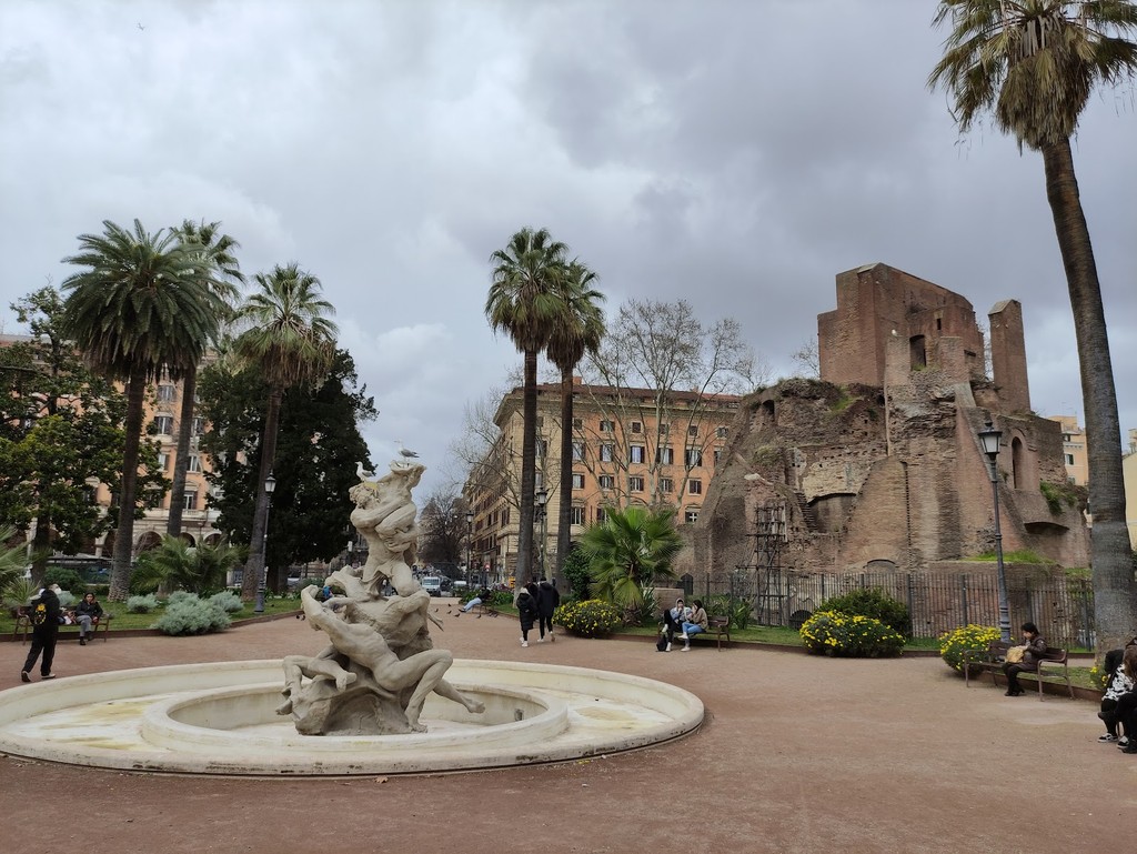 Piazza Vittorio Emanuele II (Source: Google Maps)