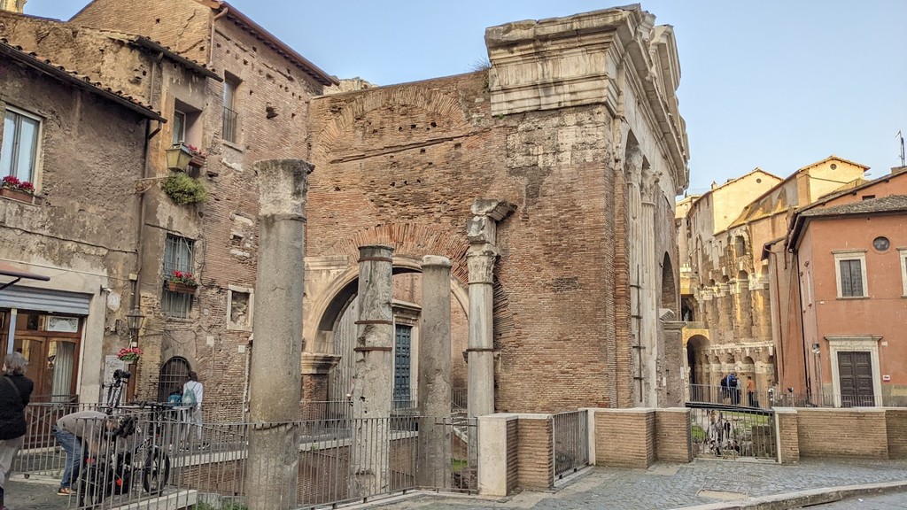 Portico d'Ottavia (Source: Google Maps)