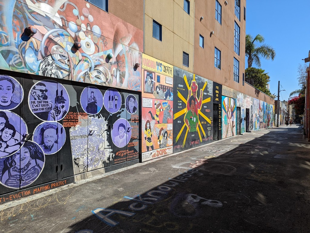 Clarion Alley Murals (Source: Google Maps)