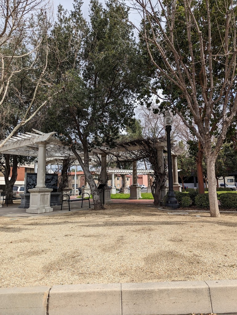 Santa Clarita Veterans Memorial Park (Source: Google Maps)