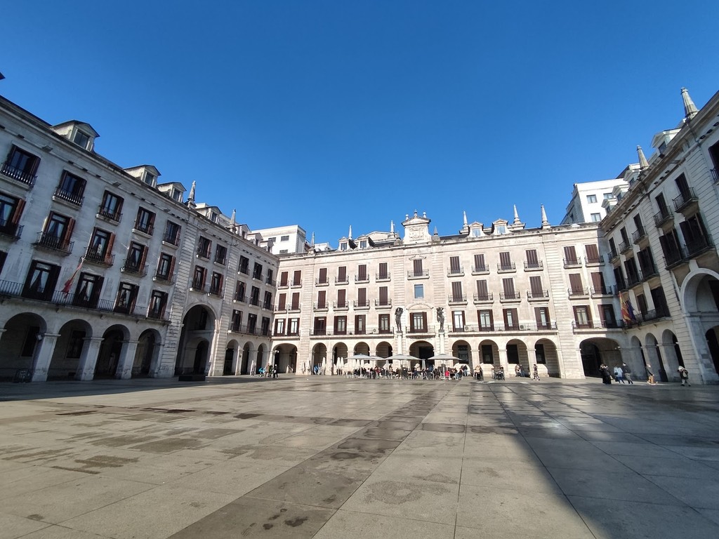 Plaza Porticada (Source: Google Maps)